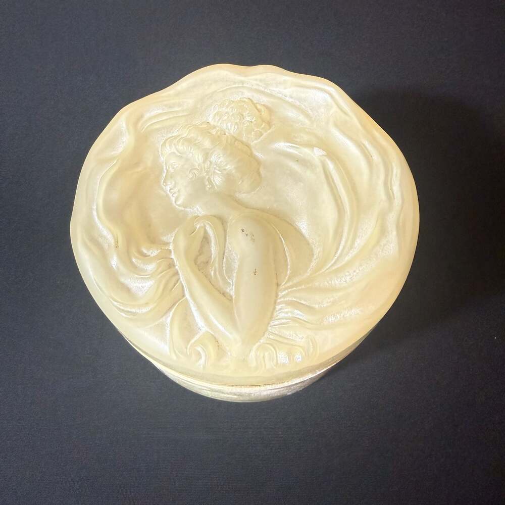 Vintage Ciara Perfumed Dusting Powder Case Art Nouveau Lady Cameo